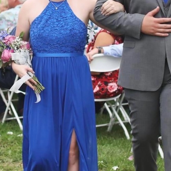 Size 6 High neck lace halter with an open back and back zipper! Horizon blue - Picture 1 of 4